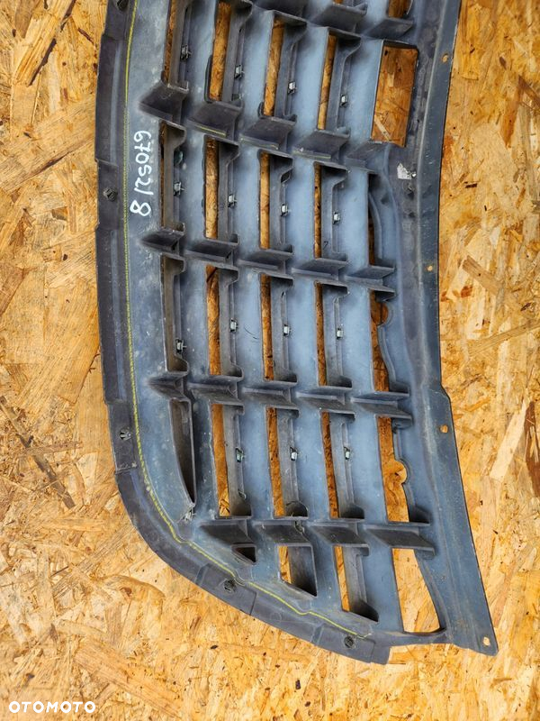 Chrysler Pacifica Grill Atrapa maskownica - 6