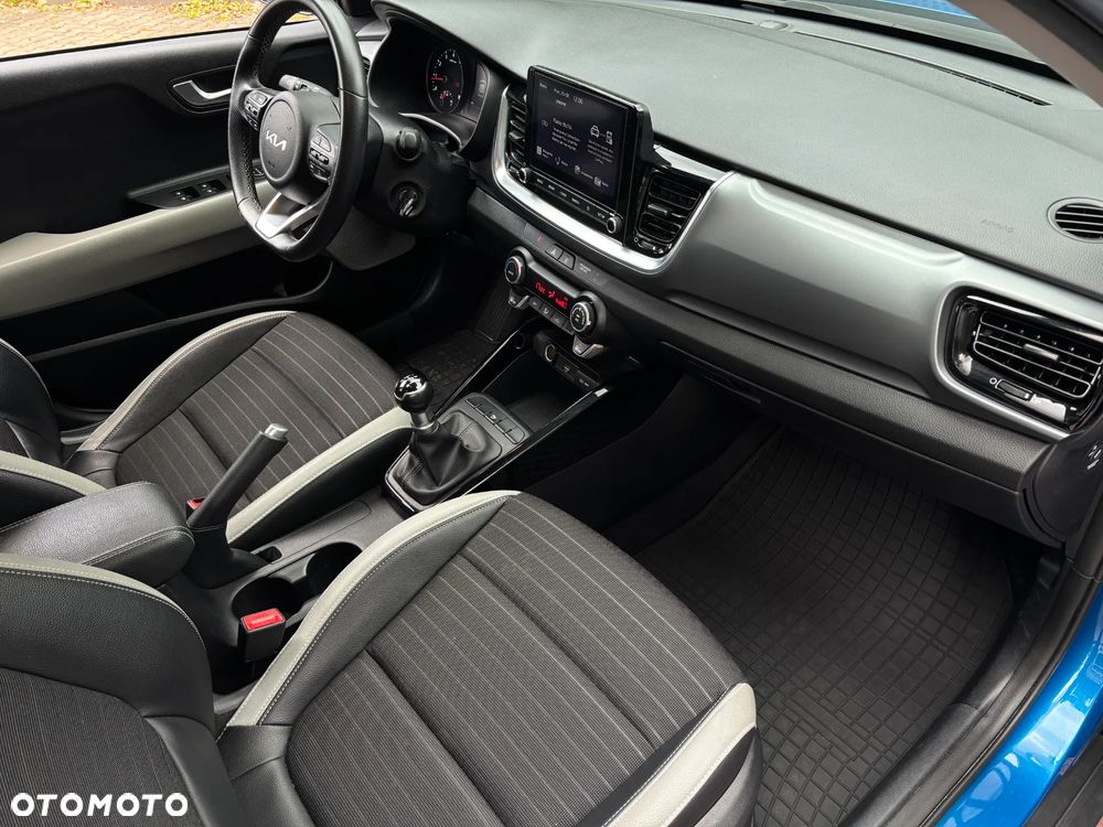 Kia Stonic 1.2 L - 22