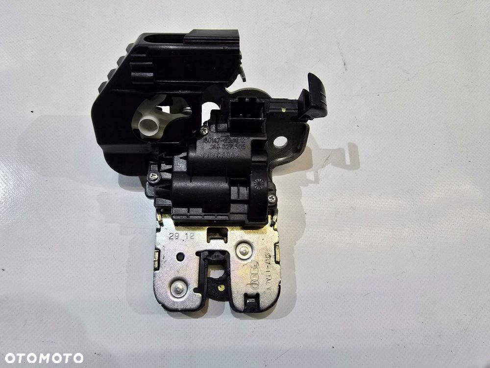 ZAMEK KLAPY BAGAŻNIKA SKODA RAPID SUPERB II 8R0827505 - 2