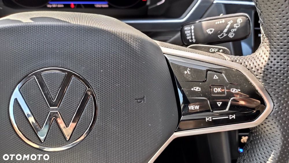 Volkswagen Tiguan - 15