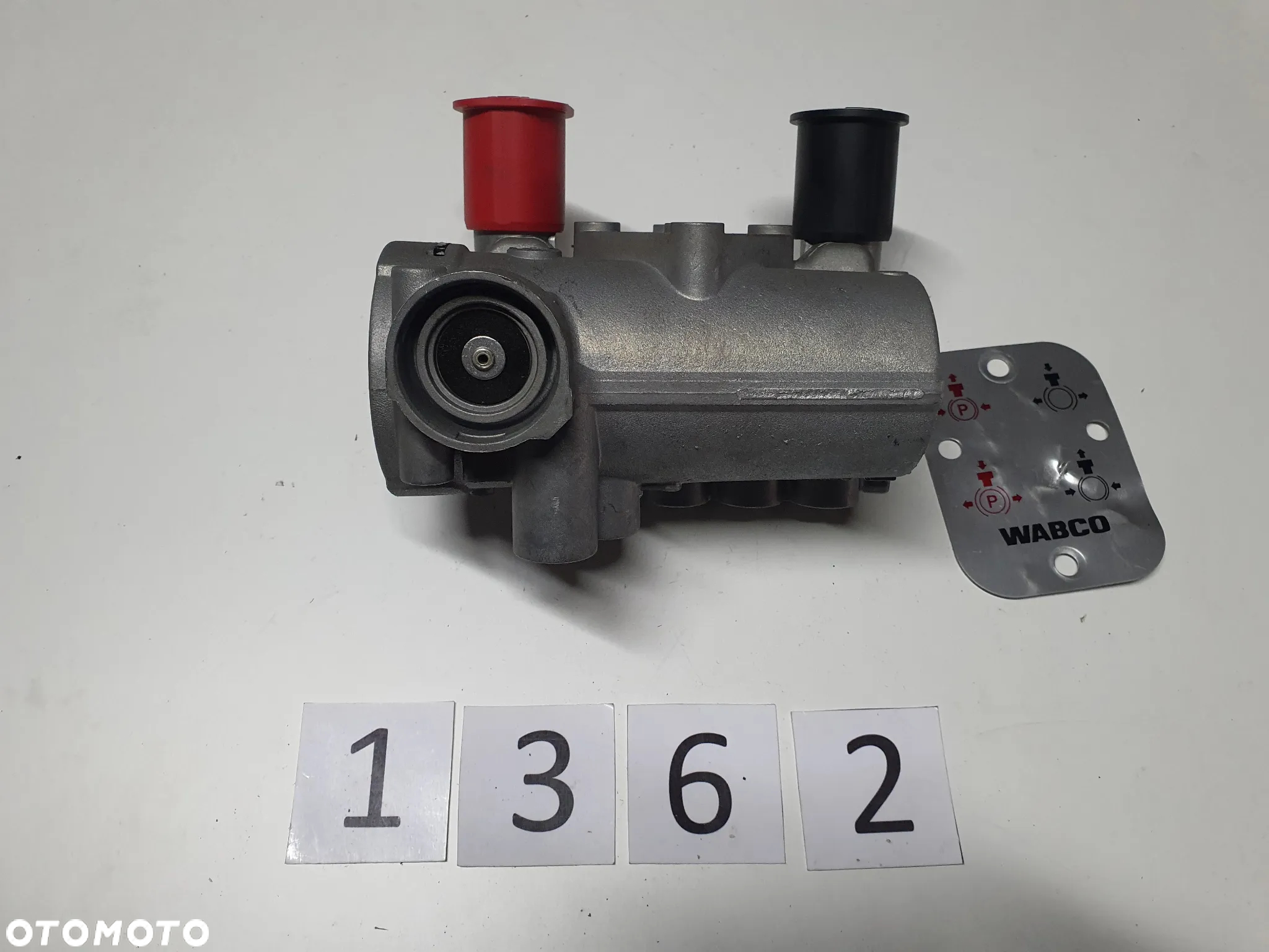 Zawór hamulcowy, luzujący naczepy EBS Wabco 9710029000 - 9
