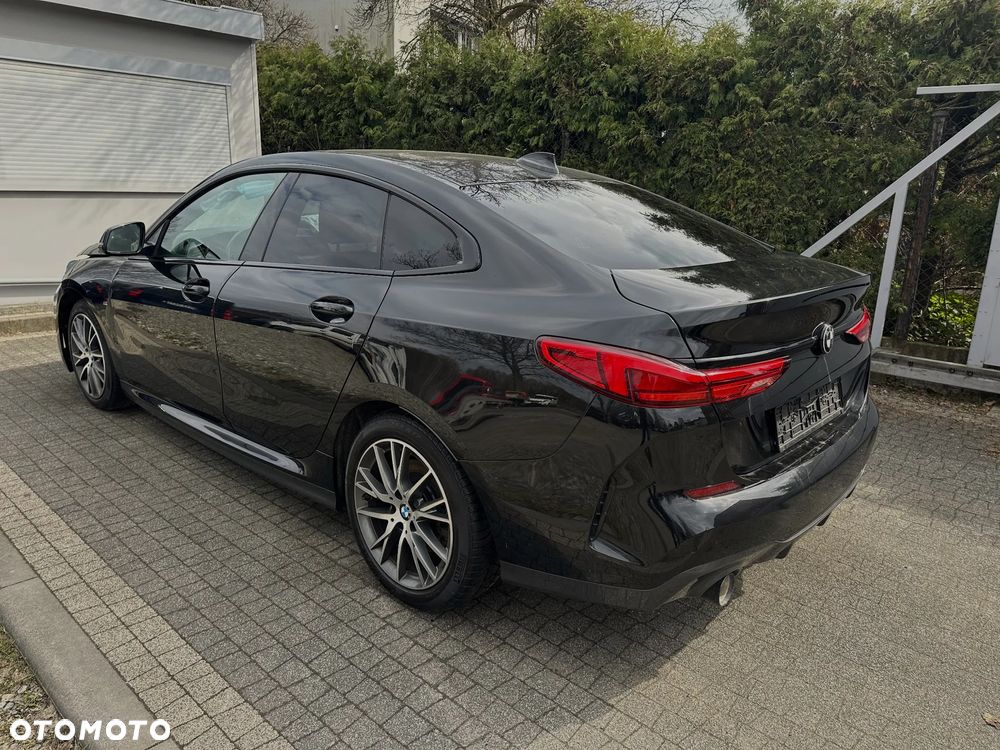 BMW Seria 2 220d - 4