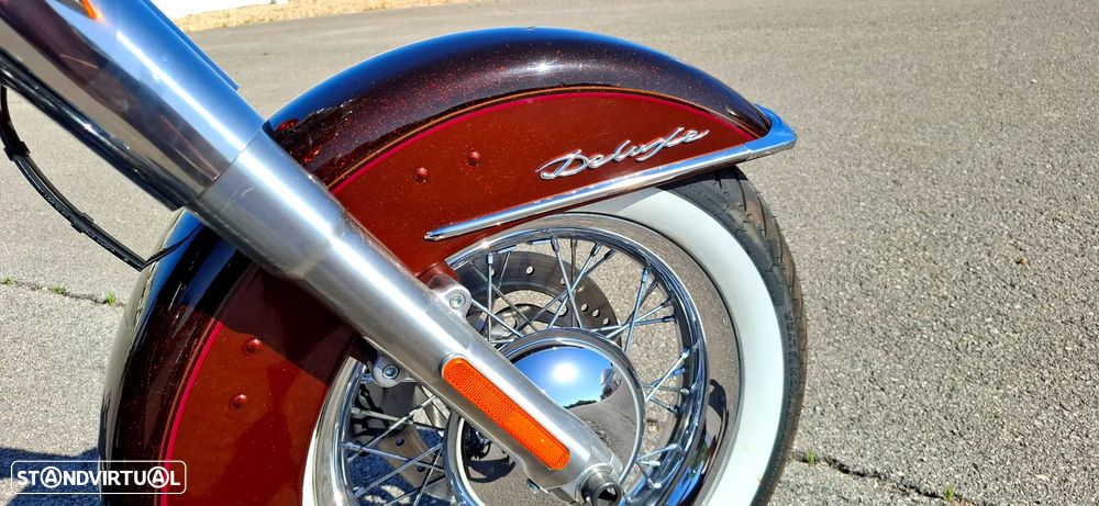 Harley-Davidson FLST Softail Deluxe - 9