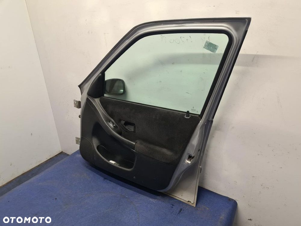 PEUGEOT 306 KOMBI DRZWI PRZÓD PRAWE - 11