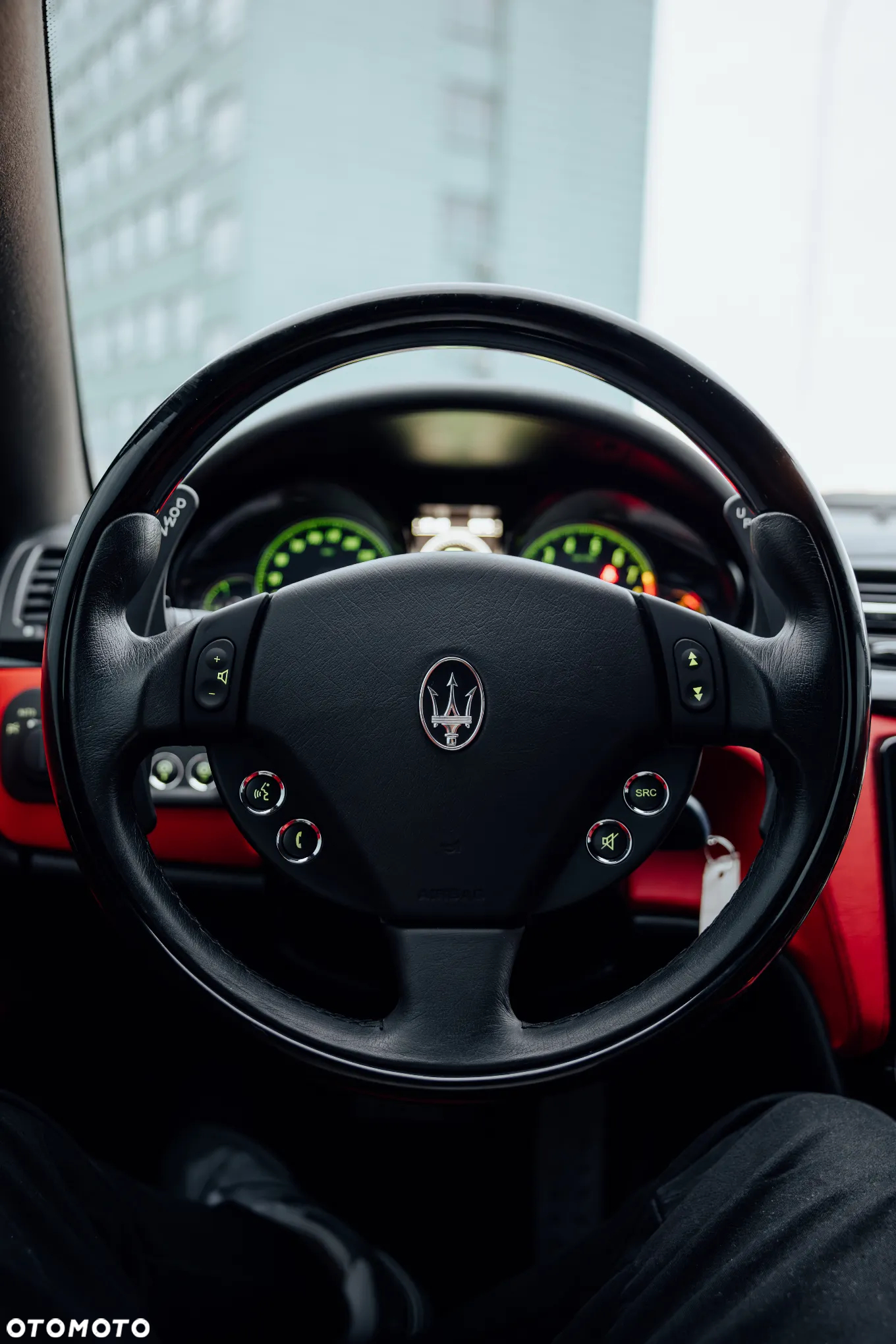 Maserati GranTurismo S - 12