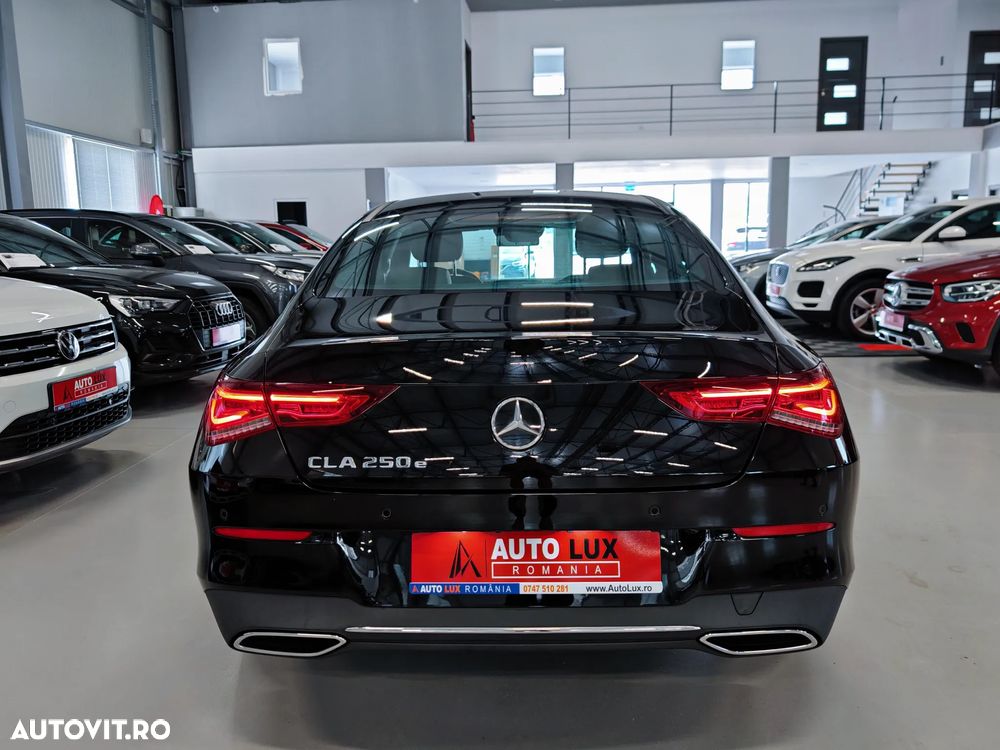 Mercedes-Benz CLA 250 e 8G-DCT - 6