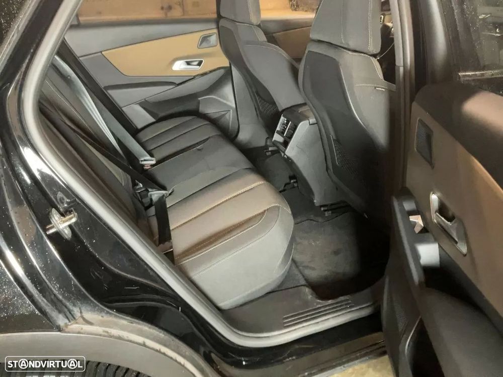DS DS7 Crossback E-Tense Performance Line EAT8 - 4