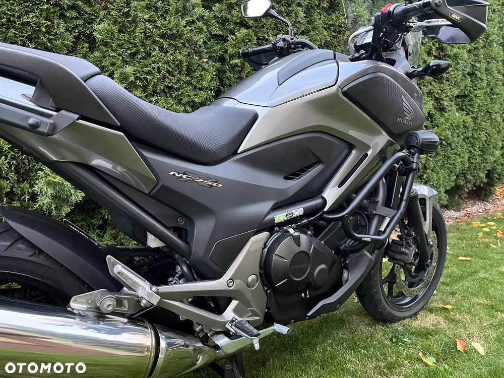 Honda NC - 17