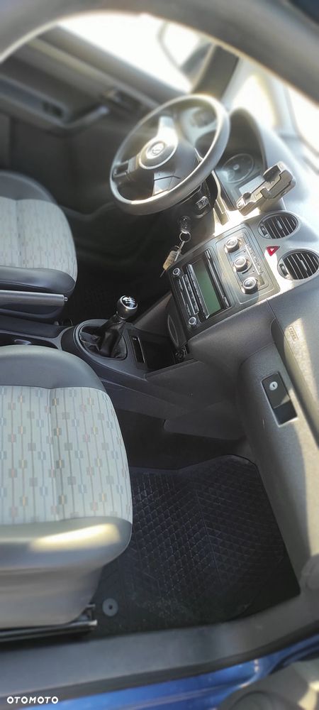 Volkswagen CADDY - 4
