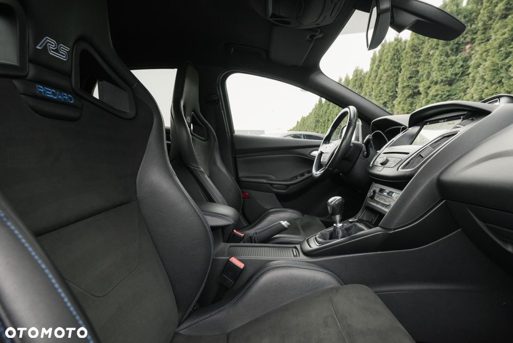 Ford Focus - 18