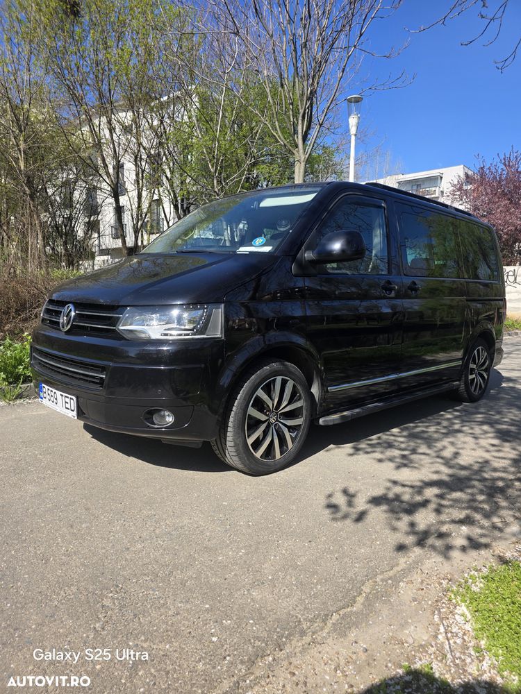 Volkswagen Multivan - 24