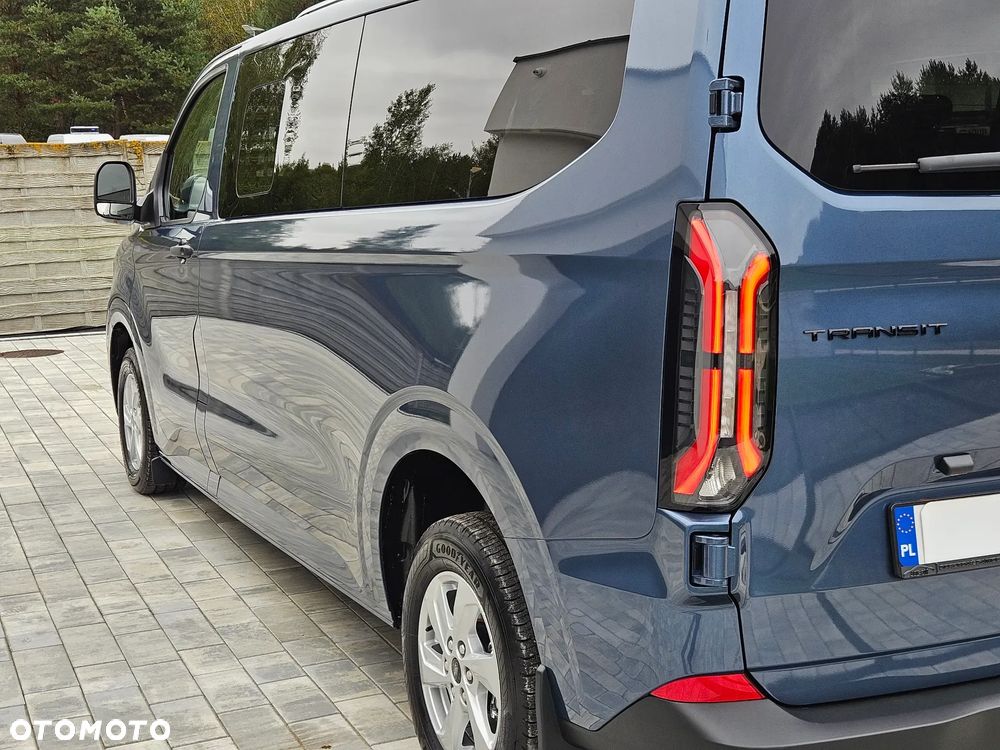 Ford Transit Custom - 13