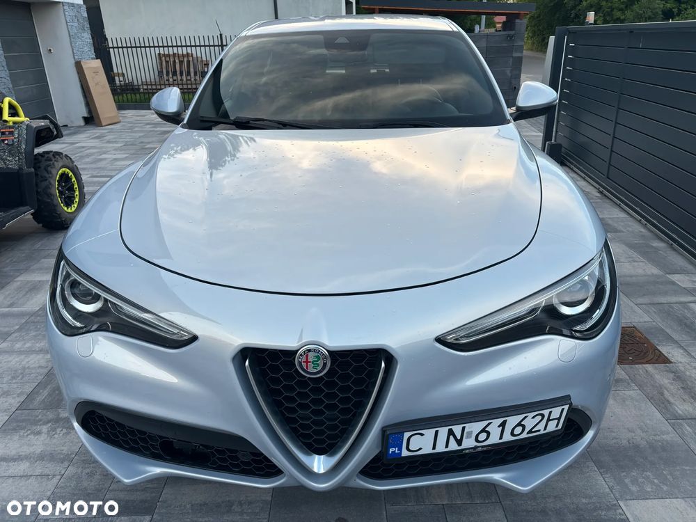 Alfa Romeo Stelvio 2.0 Turbo TI Q4 - 1