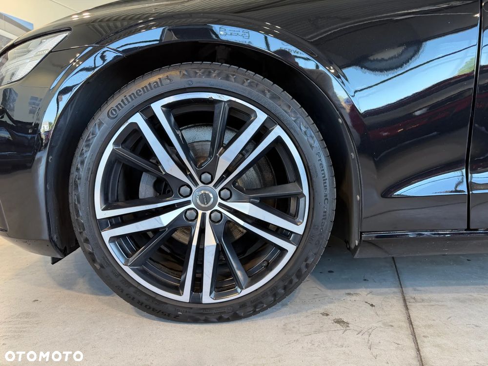 Volvo S60 T4 R-Design - 11