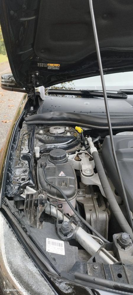 Mercedes-Benz GLA 180 d 7G-DCT Activity Edition - 16