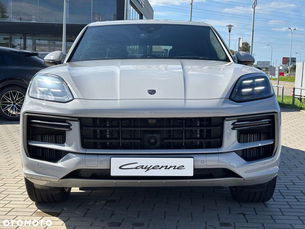 Porsche Cayenne - 4