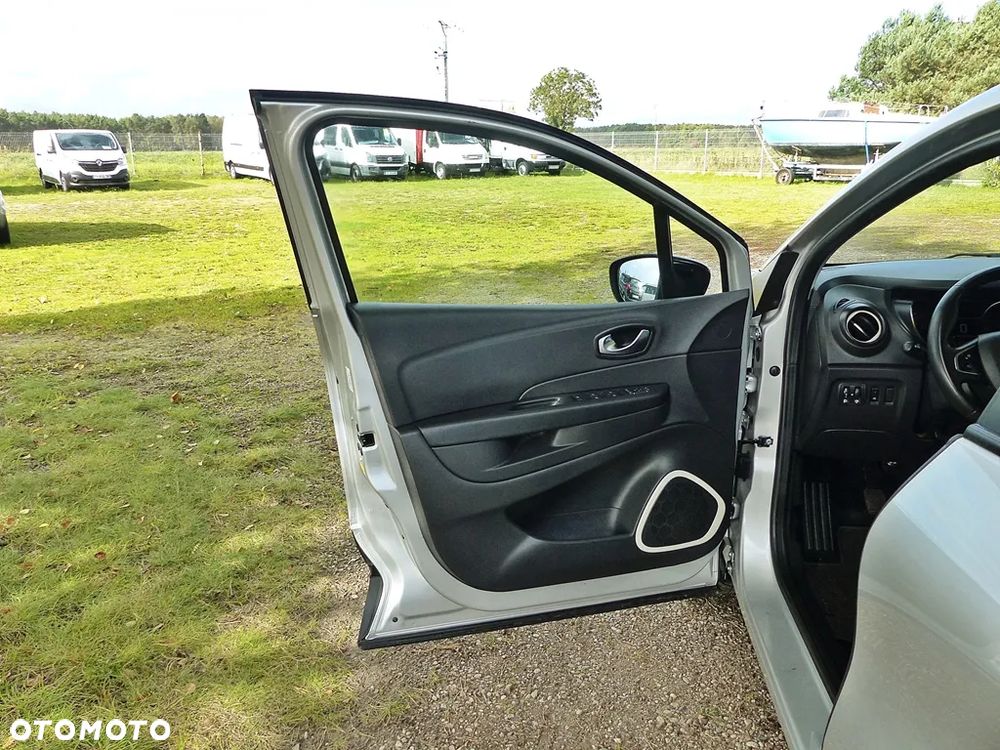 Renault Captur ENERGY TCe 120 Elysee - 17