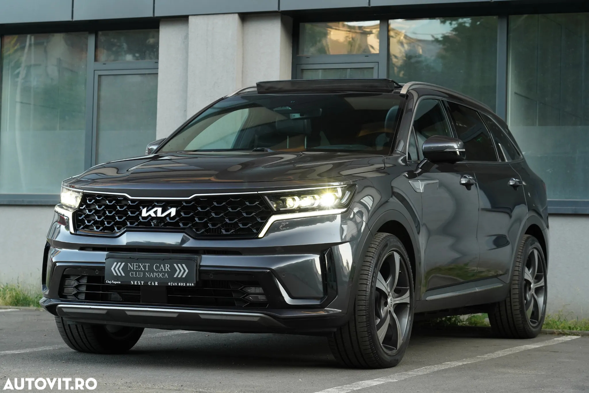 Kia Sorento 1.6 T-GDI PHEV 6AT 4x4 7P Premium+ - 24