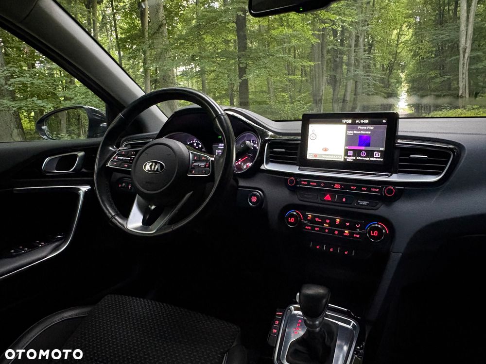 Kia Ceed 1.4 T-GDI L Business Line Plus DCT - 10