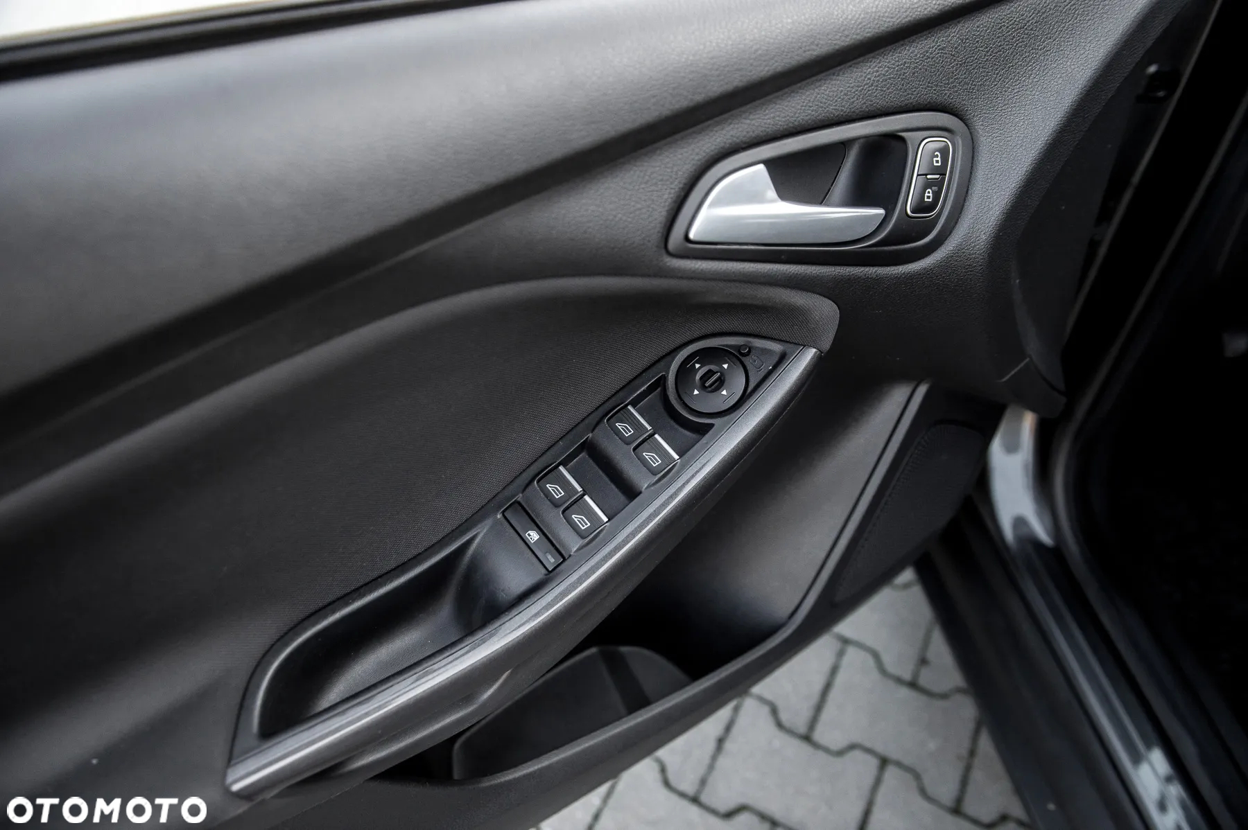 Ford Focus - 26