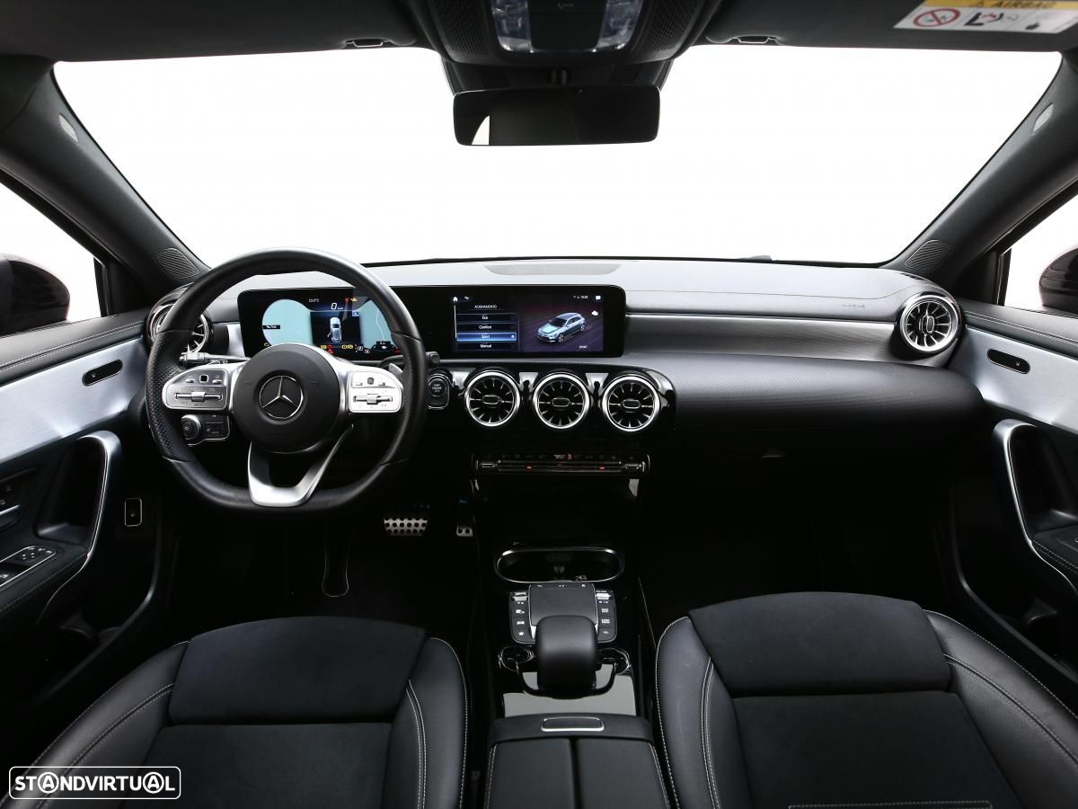 Mercedes-Benz A 250 e 8G-DCT AMG Line - 6