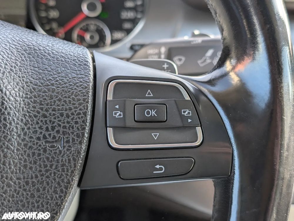 Volkswagen Passat CC 2.0 TDI DPF DSG - 29
