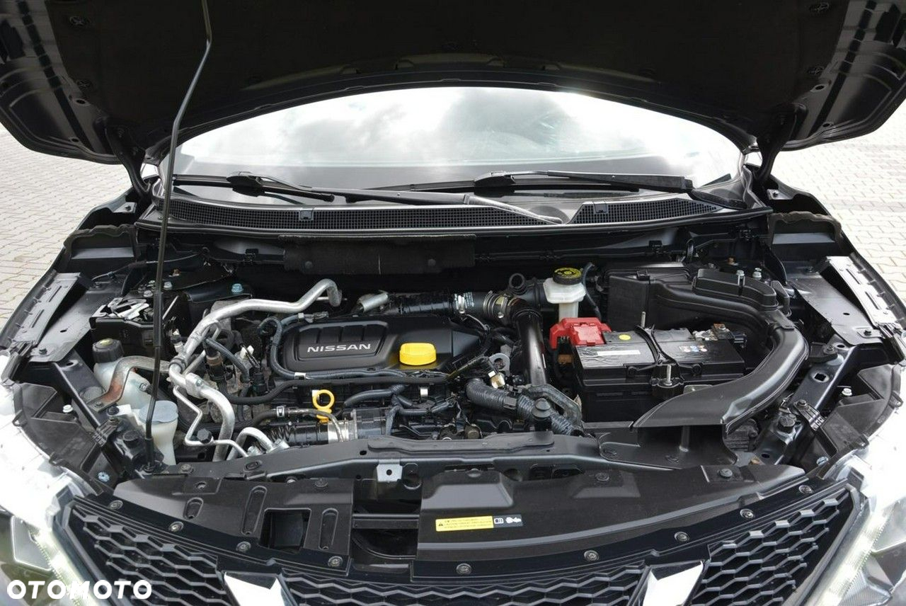 Nissan Qashqai 1.6 DCi 4x4 Tekna+ - 39