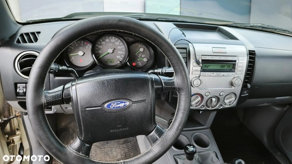 Ford Ranger 2.5 TDCi DC XL - 17