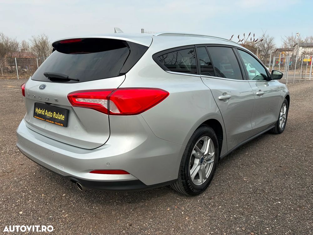 Ford Focus 1.0 EcoBoost Titanium Business - 5