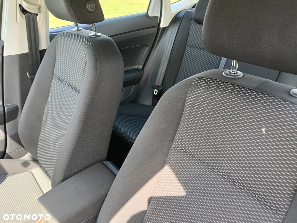 Volkswagen Polo 1.0 ACTIVE - 16