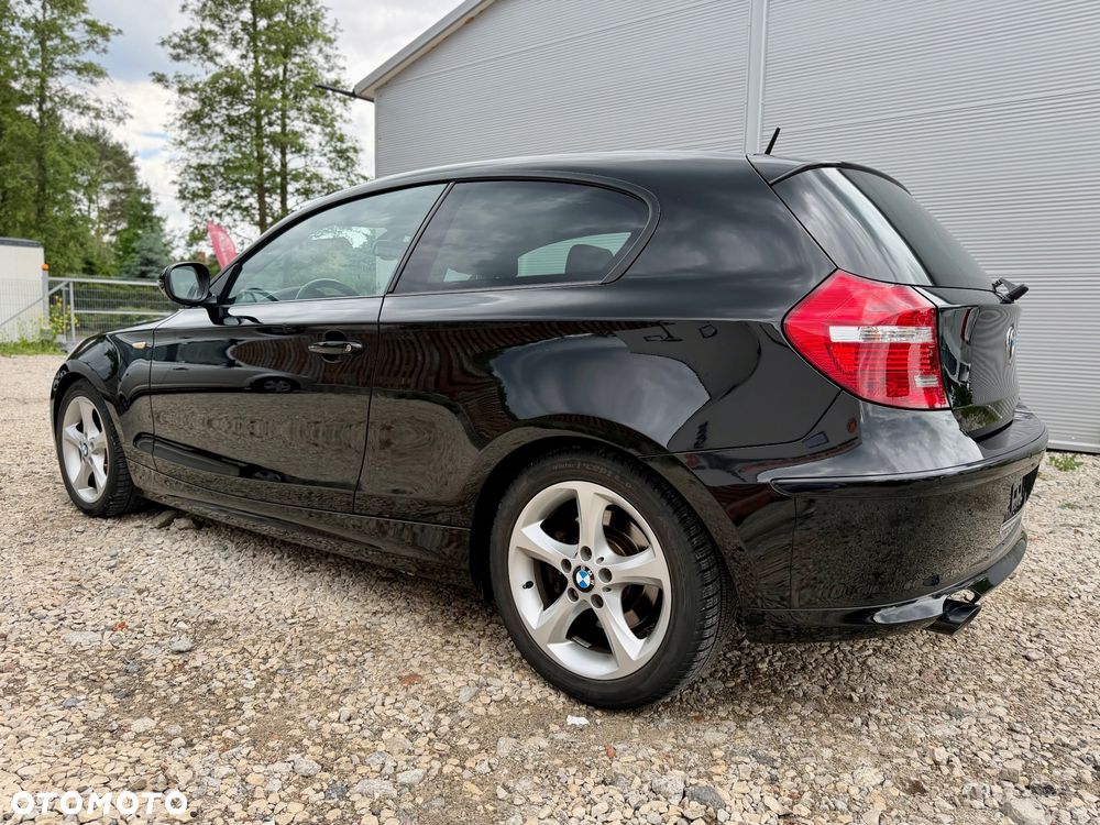 BMW Seria 1 118d - 10