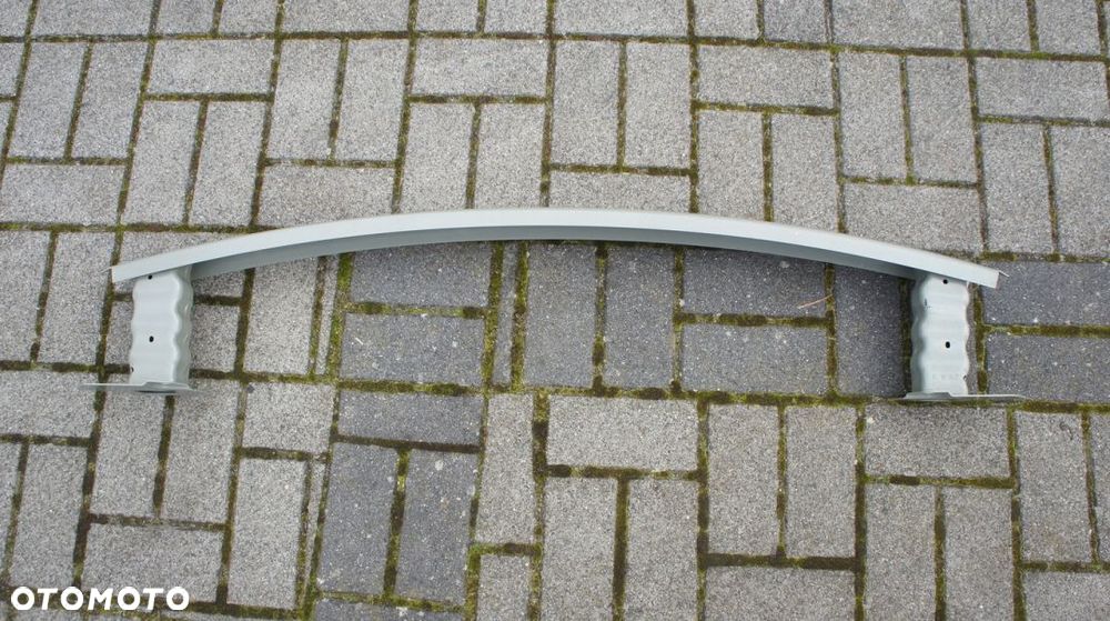 BELKA TYLNY ZDERZAK RENAULT ZOE - 3