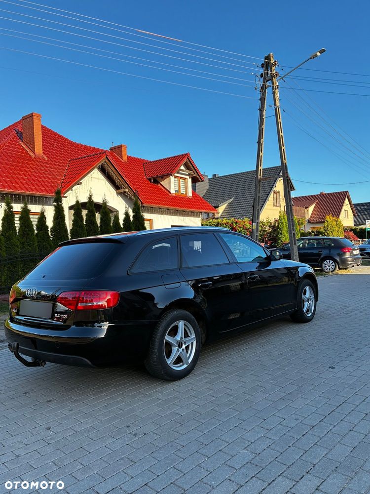 Audi A4 Avant - 5