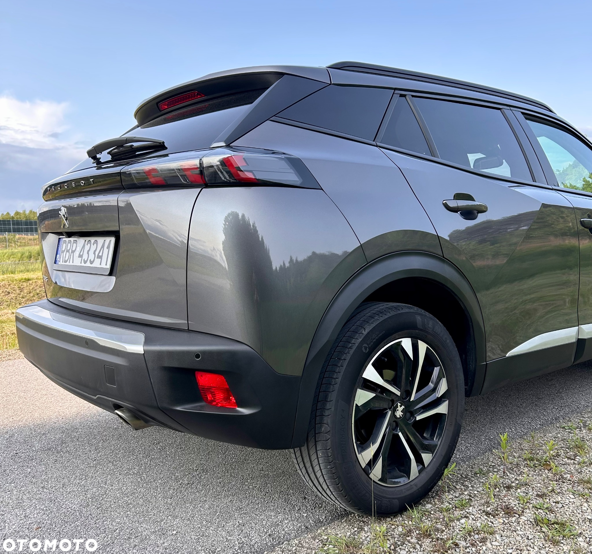 Peugeot 2008 - 13