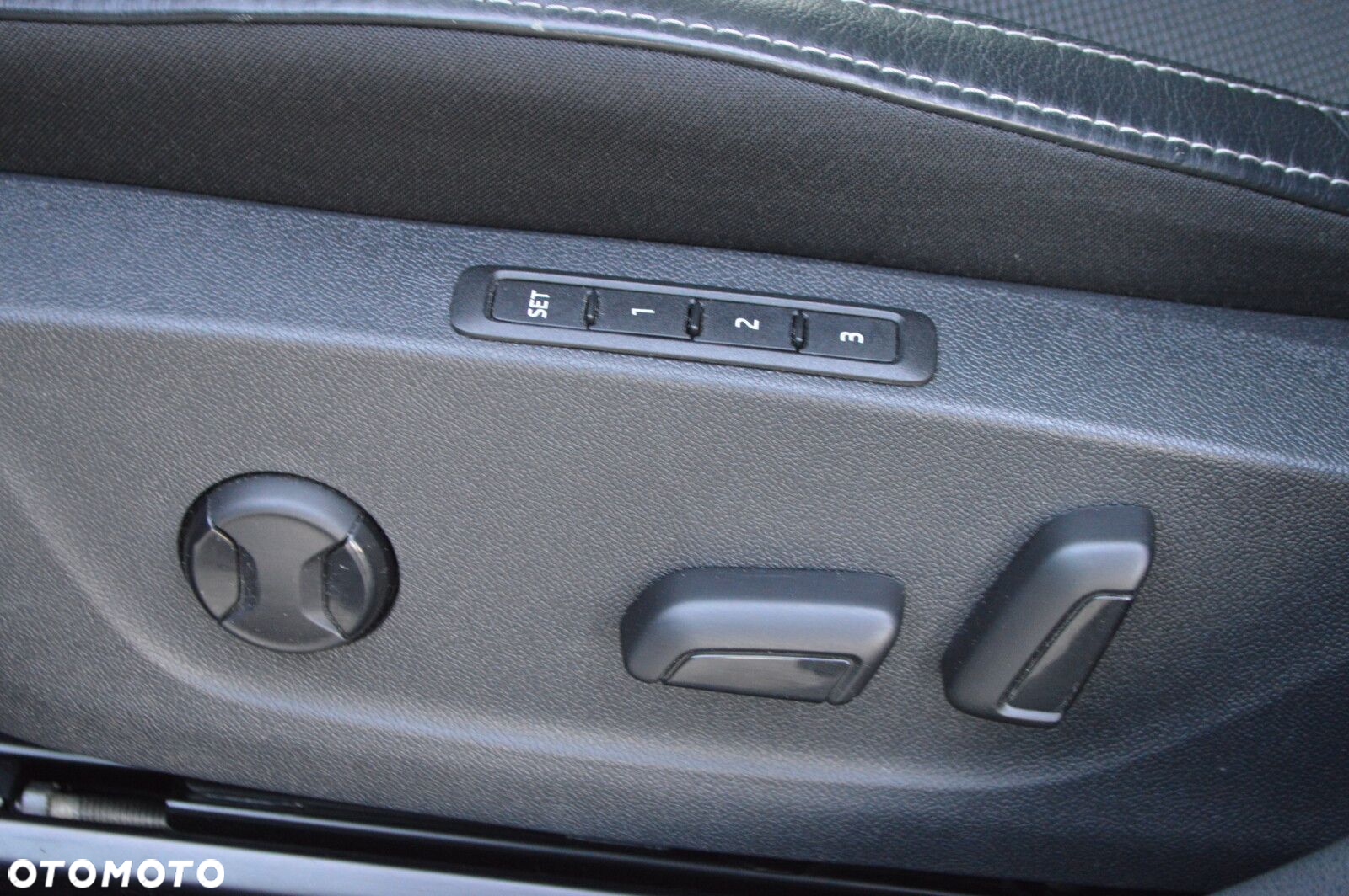 Skoda Octavia 2.0 TDI Style DSG - 8