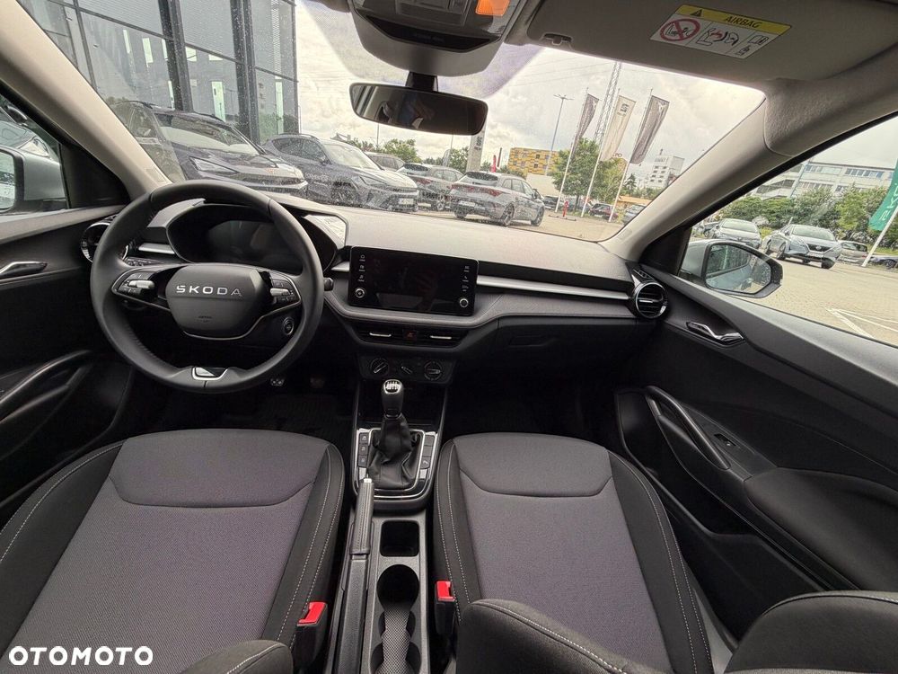 Skoda Fabia 1.0 TSI Drive - 11