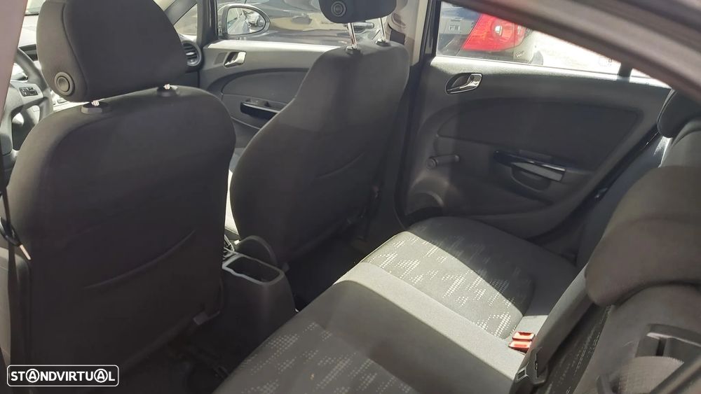 Opel Corsa - 3