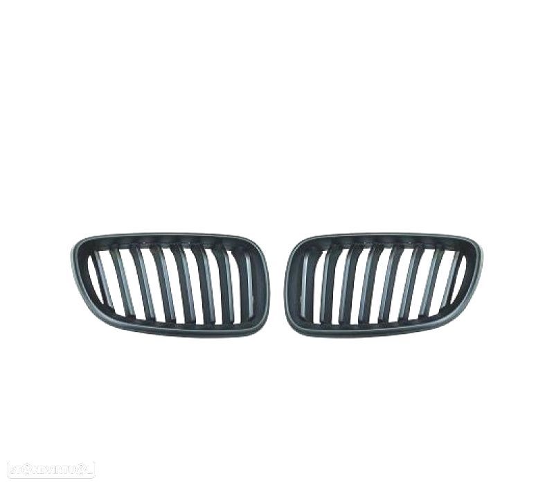 GRELHA FRONTAL BMW F22 F23 LOOK M PERFORMANCE PRETO MATTE - 2