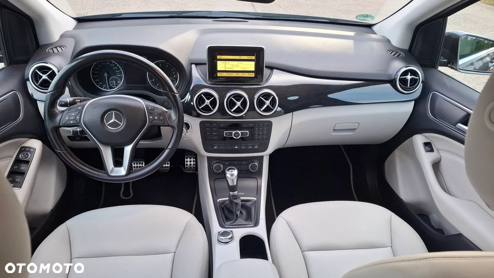 Mercedes-Benz Klasa B 180 BlueEFFICIENCY Edition 1 - 8