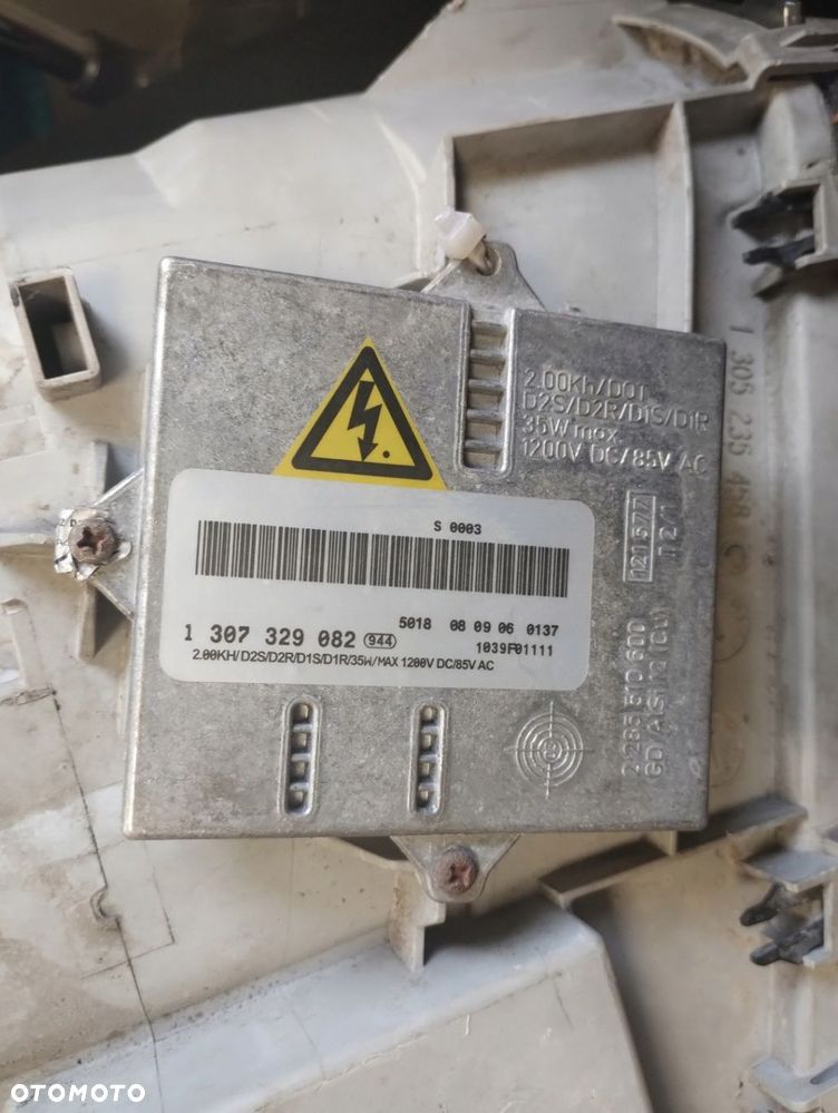 MERCEDES C-KLASA W203 00-03 r. LAMPA LEWY PRZÓD XENON PRZETWORNICA EU - 6