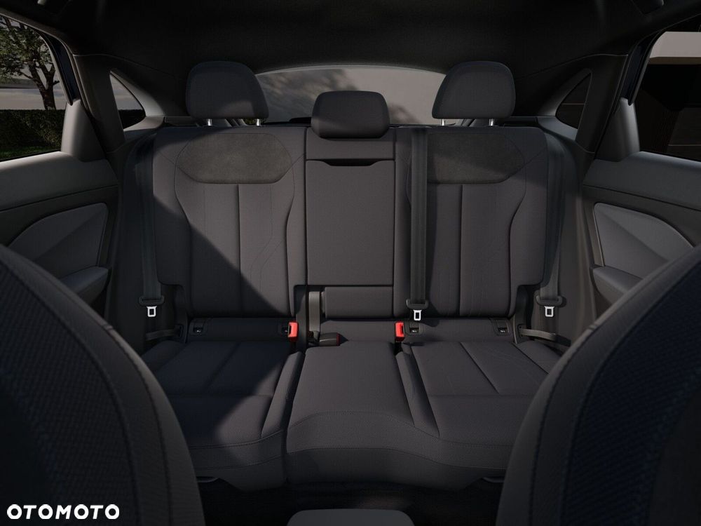 Audi Q3 Sportback - 9