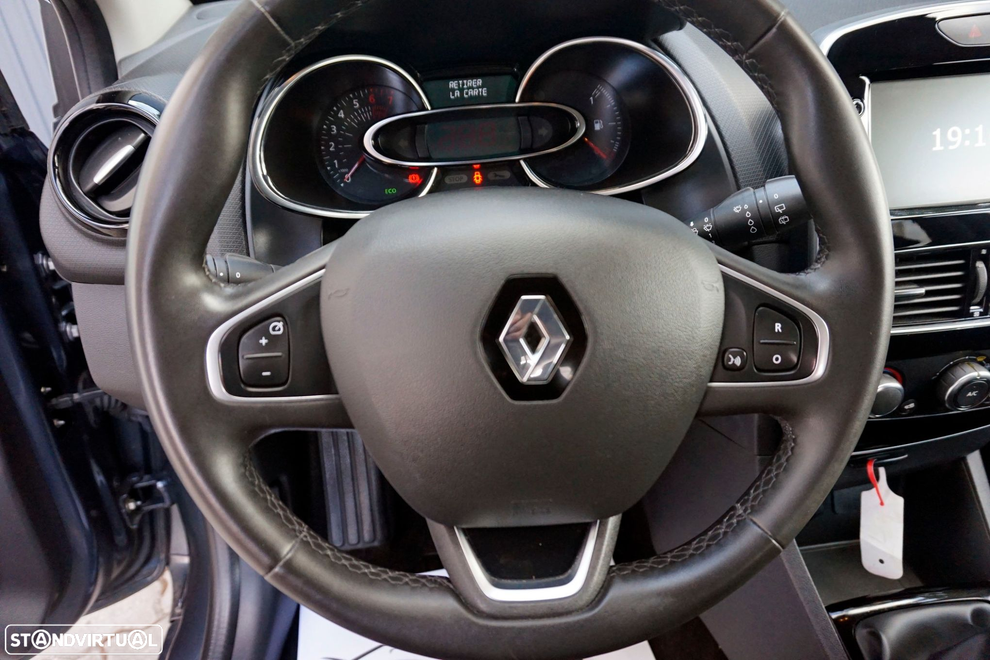 Renault Clio Sport Tourer 0.9 TCe Limited - 11