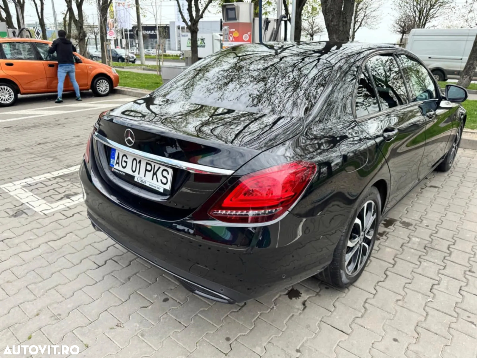 Mercedes-Benz C 200 d T 9G-TRONIC - 15