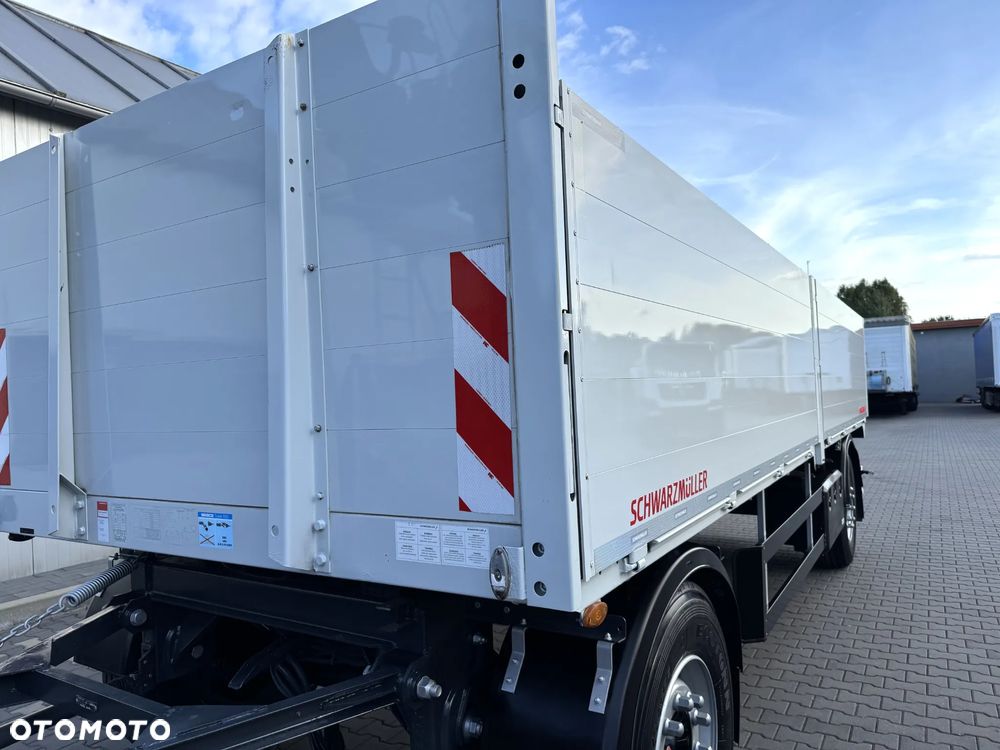 Schwarzmuller Przyczepa burtowa budowlanka 2017 r + Mercedes Actros 26.48 z HDS 2017 r - 39