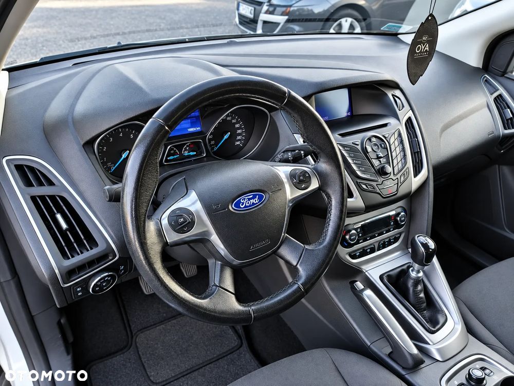 Ford Focus - 26