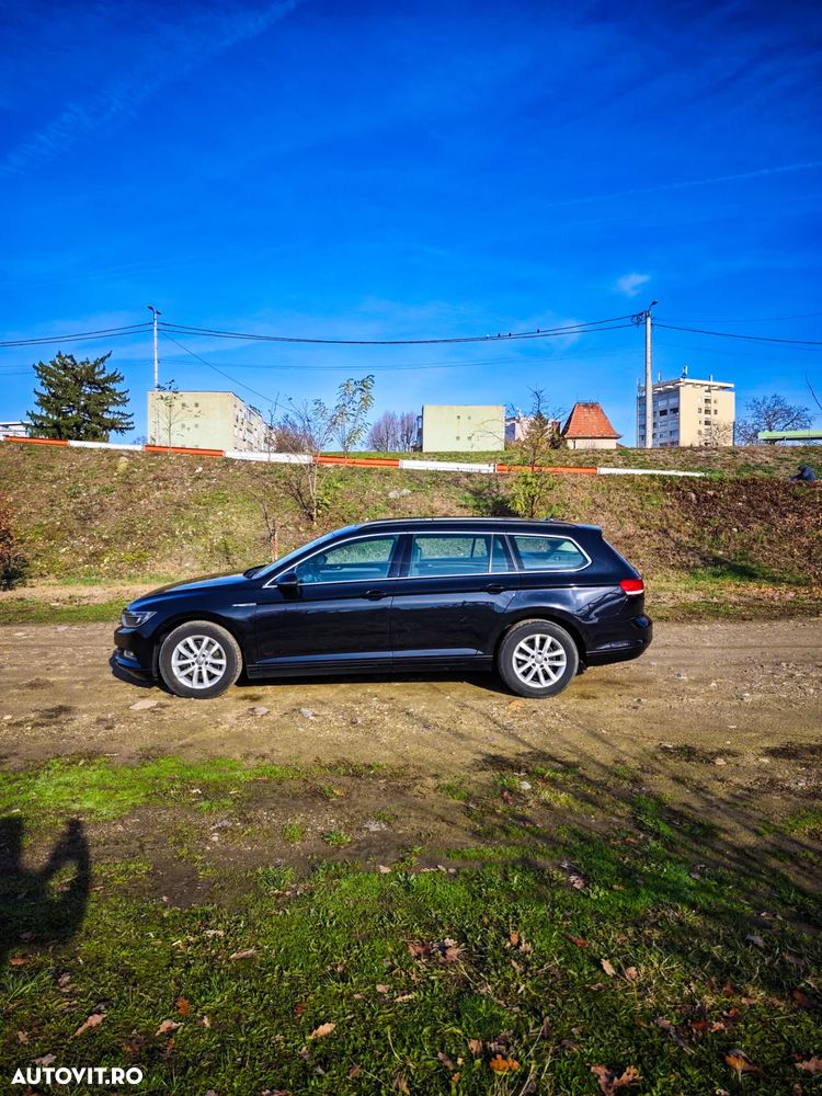 Volkswagen Passat Variant 2.0 TDI SCR 4Motion DSG Comfortline - 10
