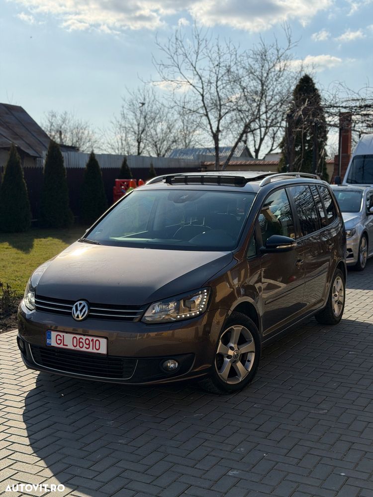 Volkswagen Touran 2.0 TDI Highline - 3