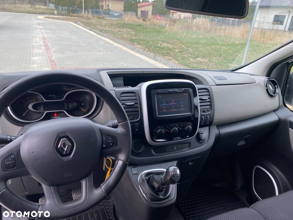 Renault Trafic - 13