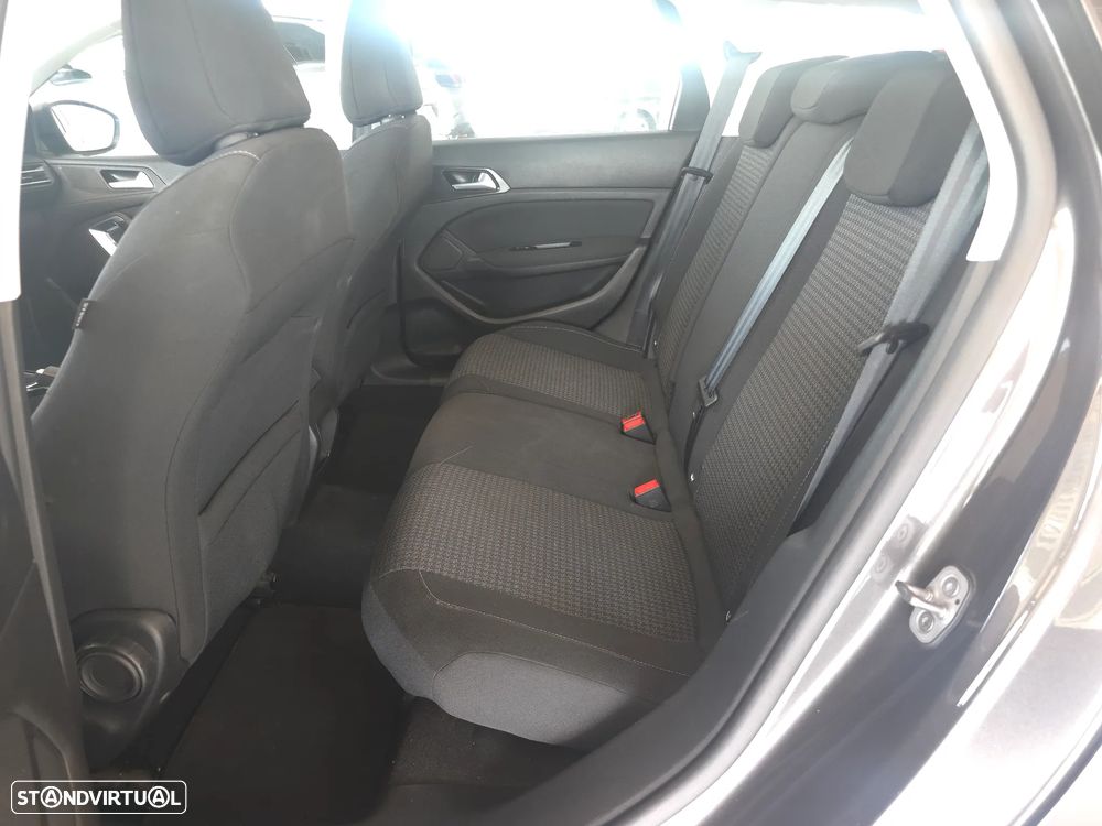 Peugeot 308 SW BlueHDi 100 Stop & Start Active Pack - 13