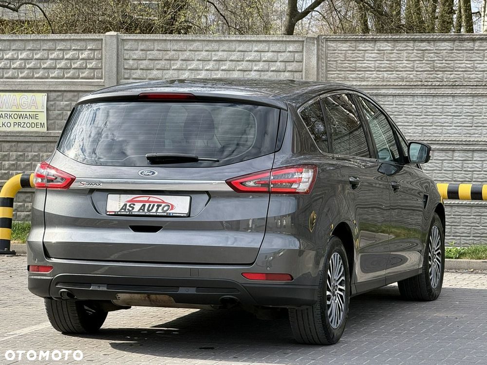 Ford S-Max 2.0 EcoBlue Titanium - 4
